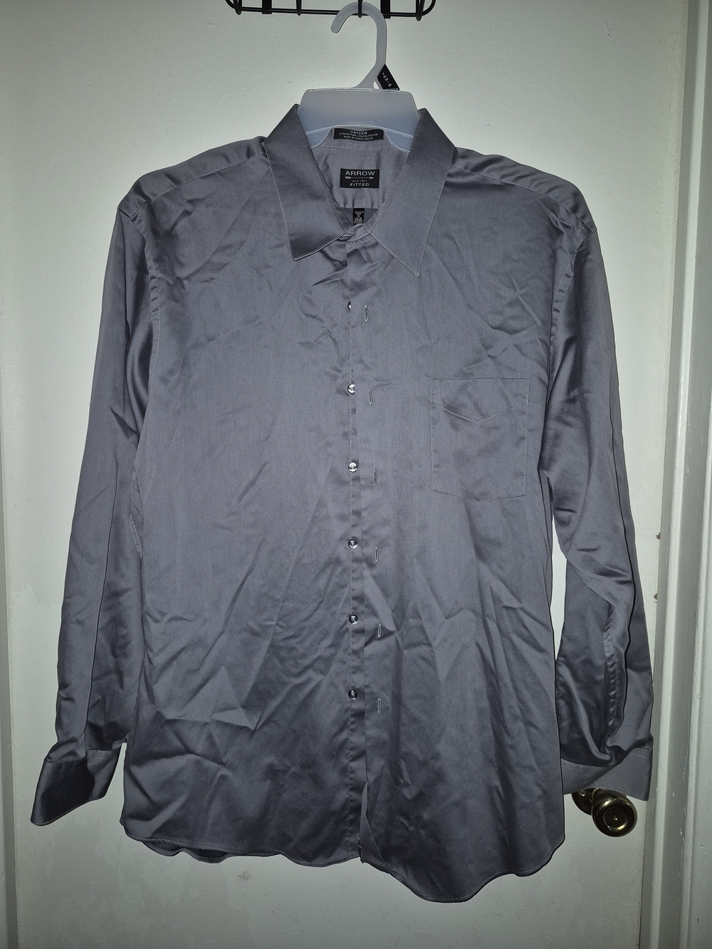 Arrow Men's Long-Sleeve Dress Shirt in Charcoal Gray